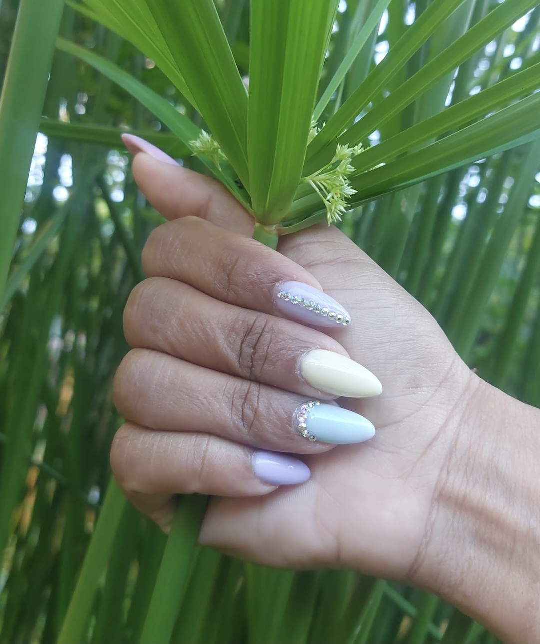 Nail art élégant rose poudré